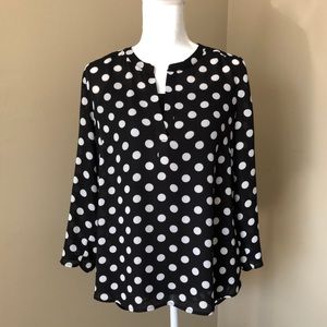 Daniel Rainn (Stitch-Fix) B&W Polka Dot Shirt M